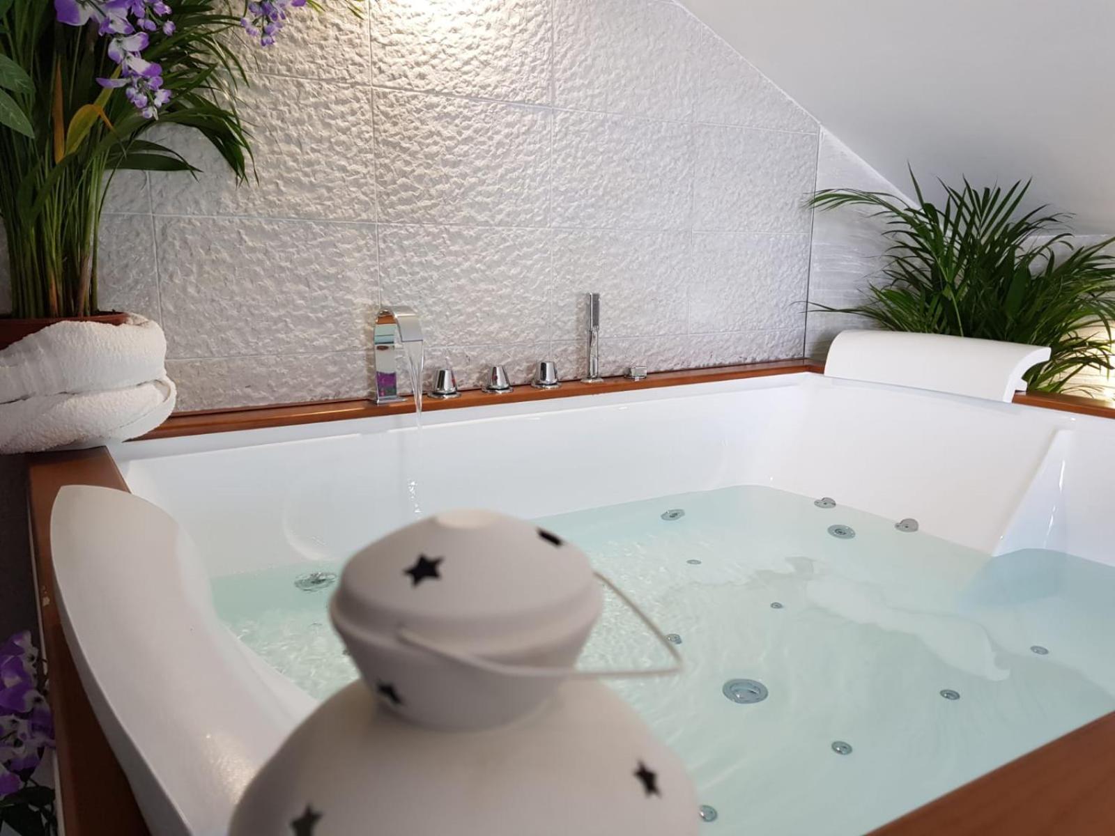 Alby Suite Termoli Room photo
